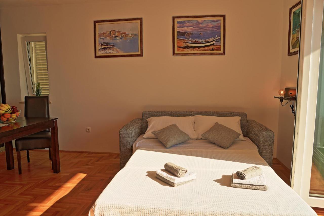 Studio Apartman Luka Сень Экстерьер фото
